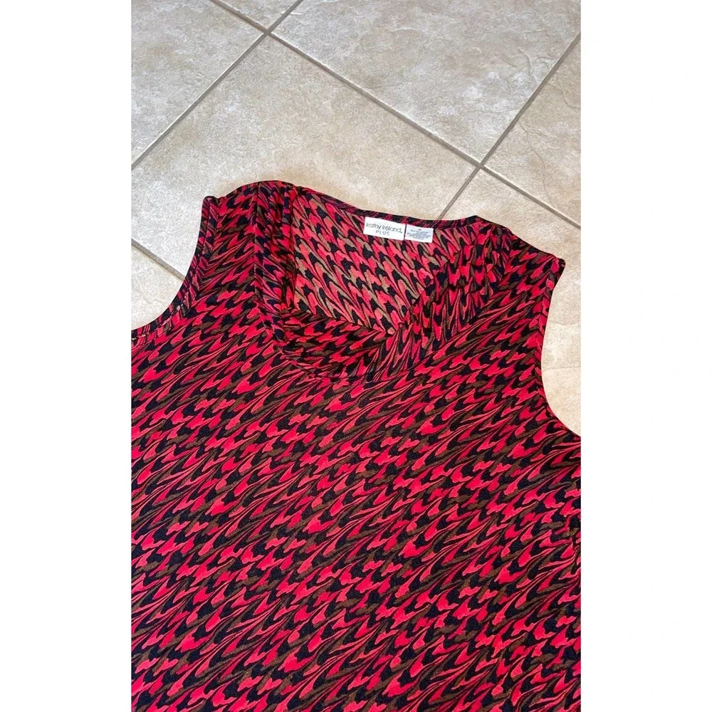 Kathy Ireland Plus Size Sleeveless Draped Neck Blouse Top‎ Size 2X - Picture 2 of 3